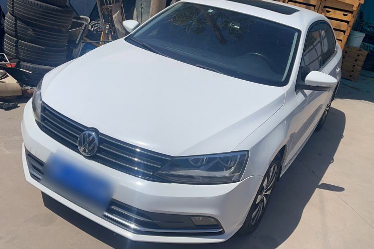 Used Volkswagen Sagitar 2018 280TSI DSG Comfort Model Guazi used car, China used car export, Used car for sale, Used  cars, Cheapest cars for sale