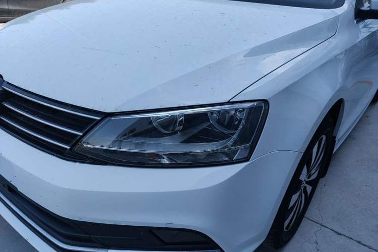 Used Volkswagen Sagitar 2018 1.6L Automatic Comfort Model Left Front Headlight