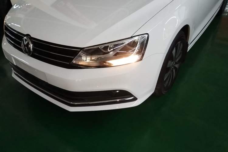 Used Volkswagen Sagitar 2018 180TSI DSG Prestige Edition Left Front Headlight