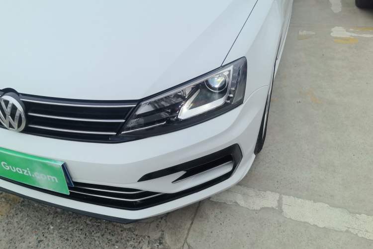 Used Volkswagen Sagitar 2018 280TSI DSG Ignite Edition Left Front Headlight