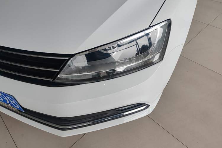 Used Volkswagen Sagitar 2018 280TSI DSG Comfort Model Left Front Headlight