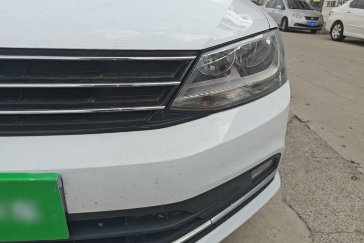 Used Volkswagen Sagitar 2018 1.6L Manual Comfort Model Left Front Headlight