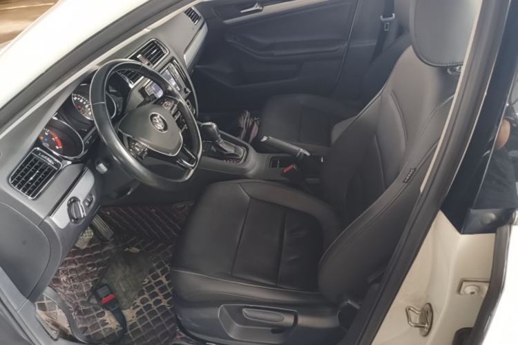 Used Volkswagen Sagitar 2018 280TSI DSG Ignite Edition Left Front Seat