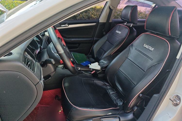 Used Volkswagen Sagitar 2018 280TSI DSG Ignite Edition Left Front Seat