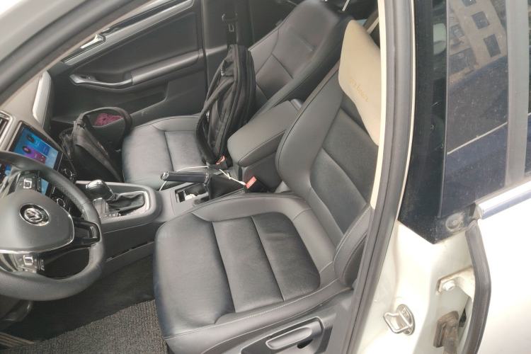 Used Volkswagen Sagitar 2018 1.6L Automatic Comfort Model Left Front Seat