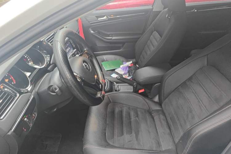 Used Volkswagen Sagitar 2018 280TSI DSG Luxury Model Left Front Seat
