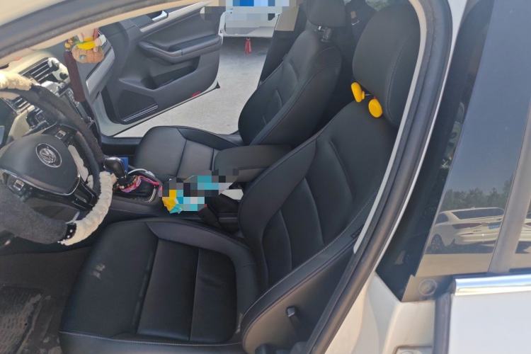 Used Volkswagen Sagitar 2018 180TSI DSG Prestige Edition Left Front Seat