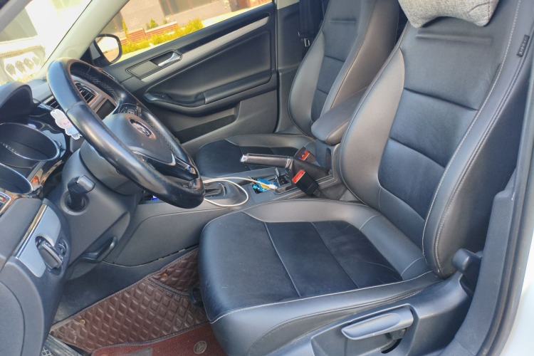 Used Volkswagen Sagitar 2018 1.6L Automatic Comfort Model Left Front Seat