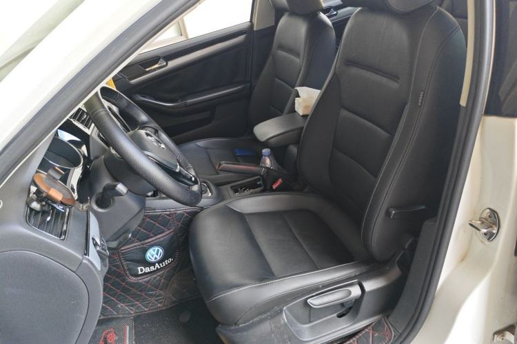 Used Volkswagen Sagitar 2018 280TSI DSG Comfort Model Left Front Seat