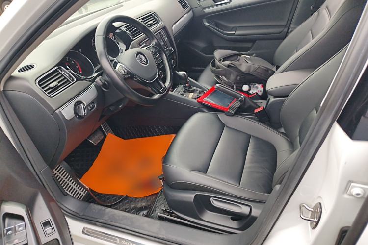 Used Volkswagen Sagitar 2018 280TSI DSG Ignite Edition Left Front Seat