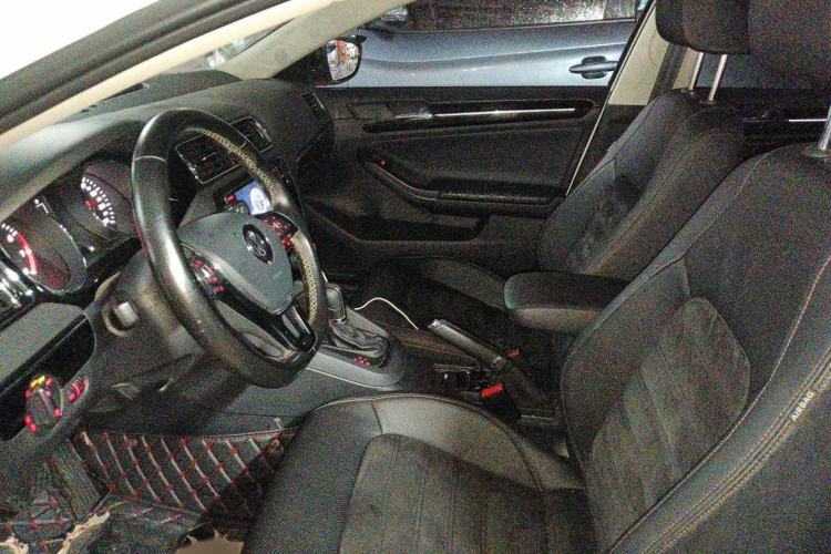 Used Volkswagen Sagitar 2018 280TSI DSG Luxury Model Left Front Seat