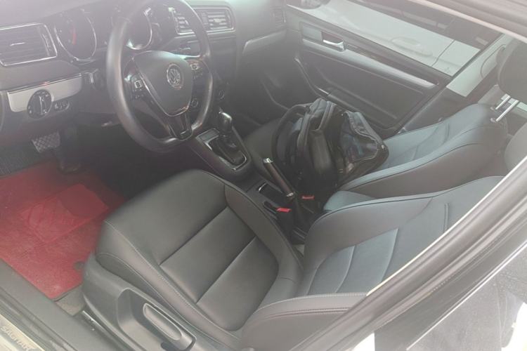 Used Volkswagen Sagitar 2018 1.6L Automatic Comfort Model Left Front Seat