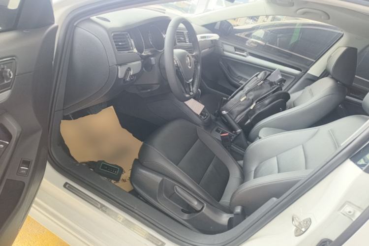 Used Volkswagen Sagitar 2018 280TSI DSG Ignite Edition Left Front Seat