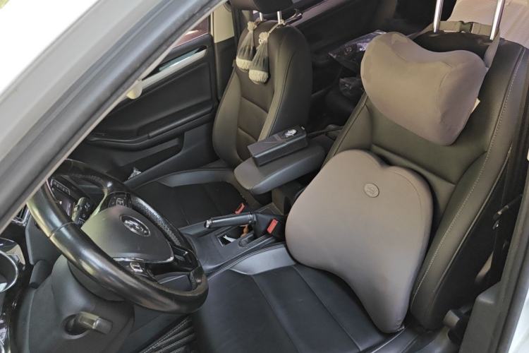 Used Volkswagen Sagitar 2018 180TSI DSG Prestige Edition Left Front Seat