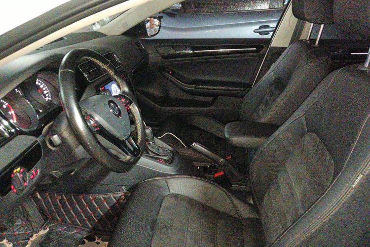 Used Volkswagen Sagitar 2018 280TSI DSG Luxury Model Left Front Seat
