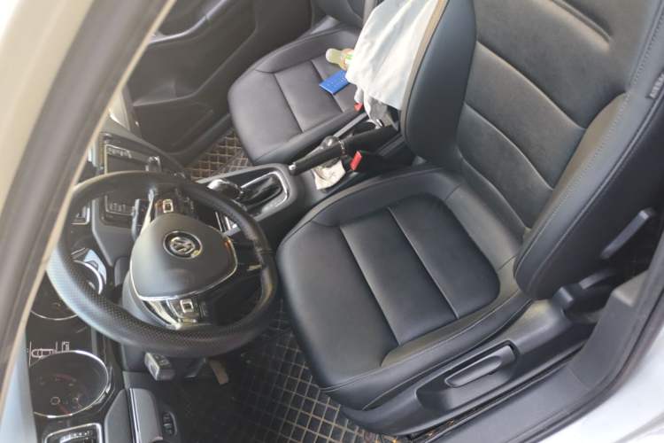 Used Volkswagen Sagitar 2018 280TSI DSG Ignite Edition Left Front Seat