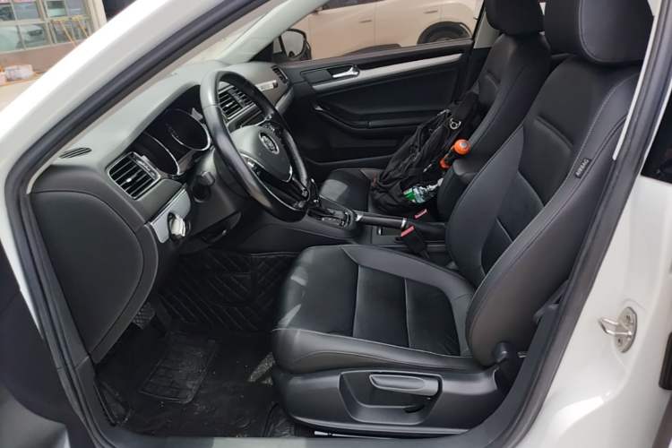 Used Volkswagen Sagitar 2018 280TSI DSG Ignite Edition Left Front Seat