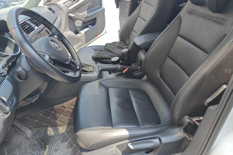 Used Volkswagen Sagitar 2018 1.6L Automatic Comfort Model Left Front Seat