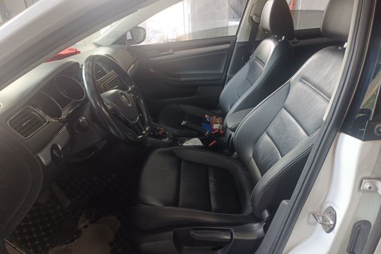 Used Volkswagen Sagitar 2018 280TSI DSG Ignite Edition Left Front Seat