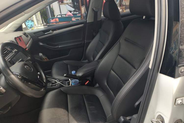 Used Volkswagen Sagitar 2018 280TSI DSG Comfort Model Left Front Seat
