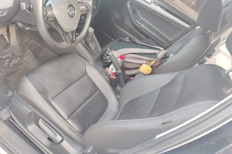 Used Volkswagen Sagitar 2018 1.6L Automatic Comfort Model Left Front Seat