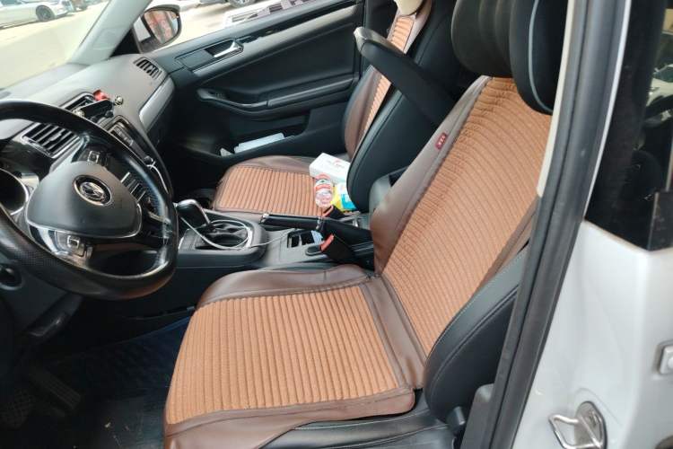 Used Volkswagen Sagitar 2018 1.6L Automatic Comfort Model Left Front Seat