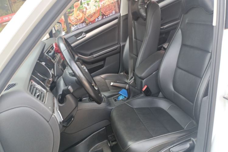 Used Volkswagen Sagitar 2018 280TSI DSG Comfort Model Left Front Seat