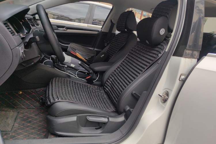 Used Volkswagen Sagitar 2018 280TSI DSG Comfort Model Left Front Seat