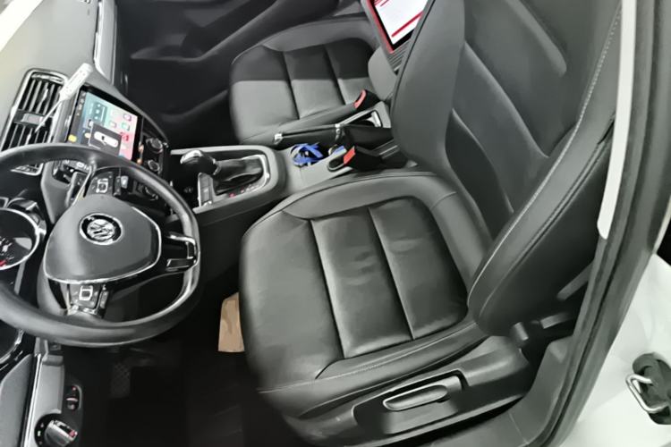 Used Volkswagen Sagitar 2018 280TSI DSG Comfort Model Left Front Seat