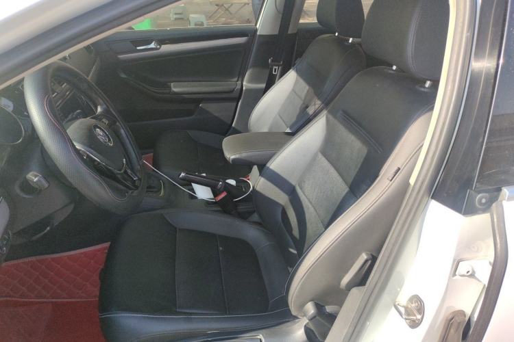 Used Volkswagen Sagitar 2018 280TSI DSG Ignite Edition Left Front Seat