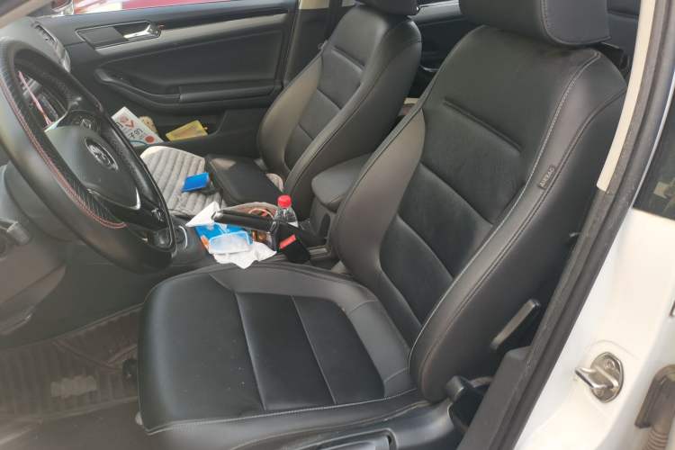 Used Volkswagen Sagitar 2018 280TSI DSG Comfort Model Left Front Seat