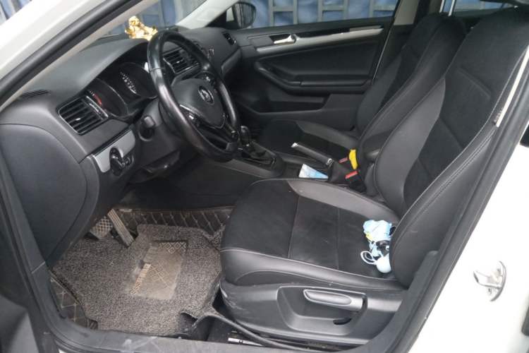 Used Volkswagen Sagitar 2018 280TSI DSG Ignite Edition Left Front Seat