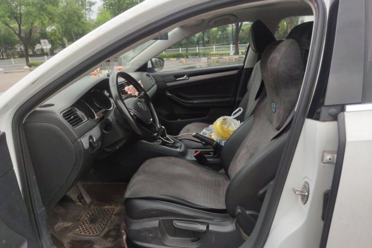 Used Volkswagen Sagitar 2018 1.6L Automatic Comfort Model Left Front Seat