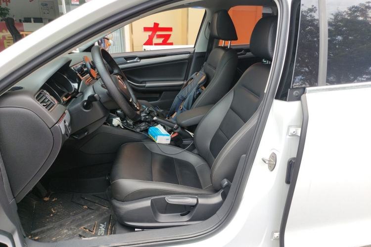 Used Volkswagen Sagitar 2018 1.6L Automatic Comfort Model Left Front Seat