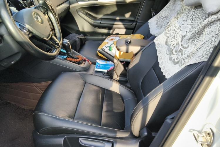 Used Volkswagen Sagitar 2018 280TSI DSG Luxury Model Left Front Seat