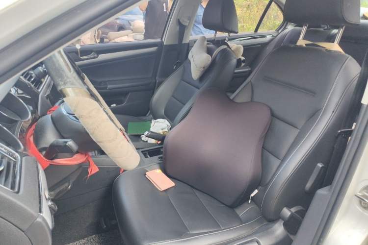 Used Volkswagen Sagitar 2018 1.6L Automatic Comfort Model Left Front Seat