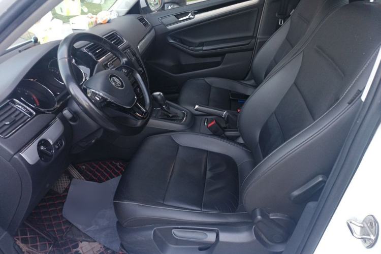 Used Volkswagen Sagitar 2018 280TSI DSG Ignite Edition Left Front Seat