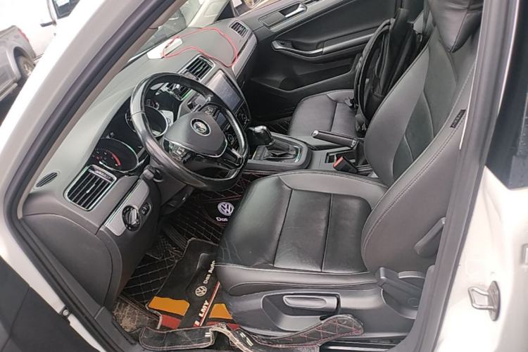 Used Volkswagen Sagitar 2018 180TSI DSG Prestige Edition Left Front Seat