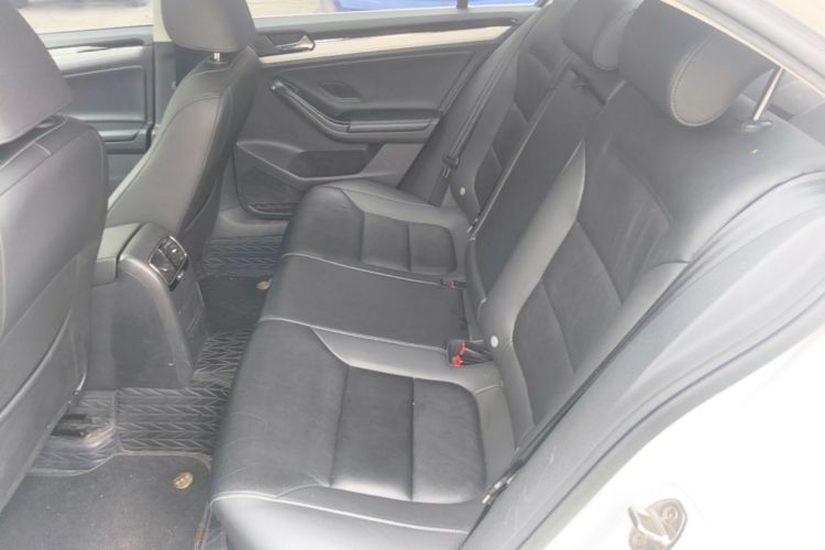 Used Volkswagen Sagitar 2018 1.6L Automatic Comfort Model Left Rear Seat