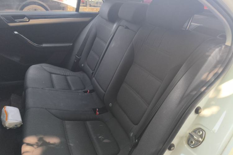 Used Volkswagen Sagitar 2018 1.6L Automatic Fashion Model Left Rear Seat