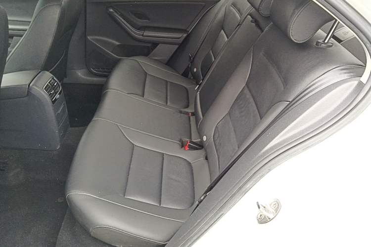 Used Volkswagen Sagitar 2018 280TSI DSG Ignite Edition Left Rear Seat