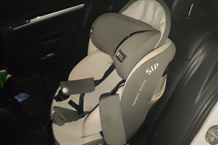 Used Volkswagen Sagitar 2018 280TSI DSG Ignite Edition Left Rear Seat
