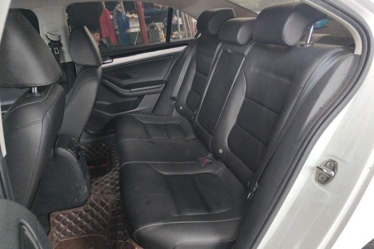 Used Volkswagen Sagitar 2018 280TSI DSG Ignite Edition Left Rear Seat