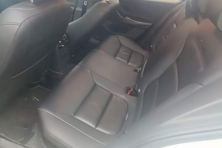 Used Volkswagen Sagitar 2018 180TSI DSG Prestige Edition Left Rear Seat
