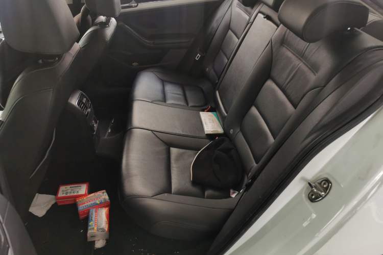 Used Volkswagen Sagitar 2018 280TSI DSG Ignite Edition Left Rear Seat