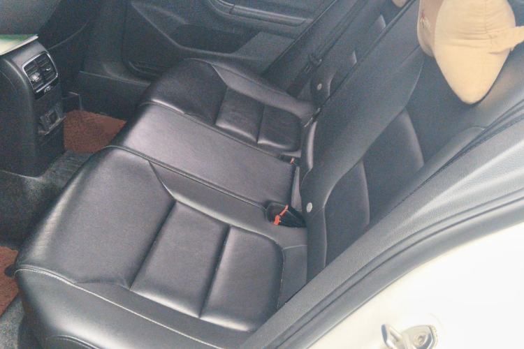 Used Volkswagen Sagitar 2018 280TSI DSG Comfort Model Left Rear Seat