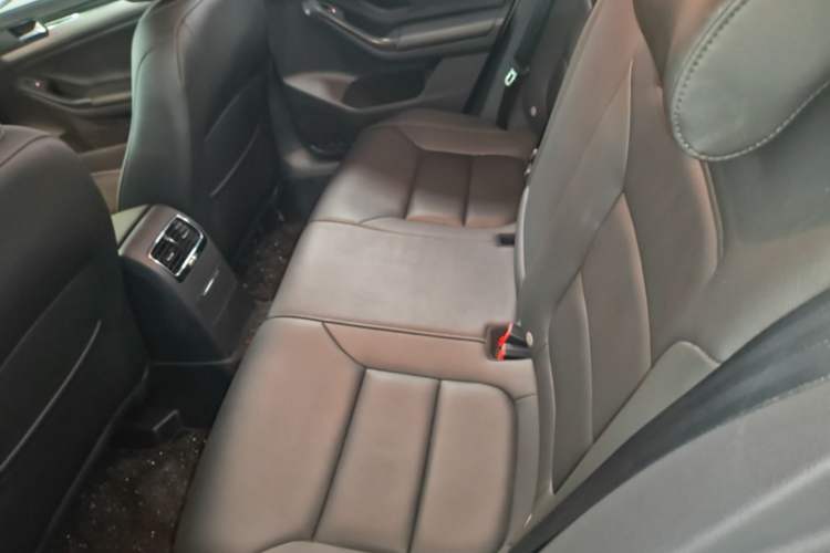 Used Volkswagen Sagitar 2018 180TSI DSG Prestige Edition Left Rear Seat