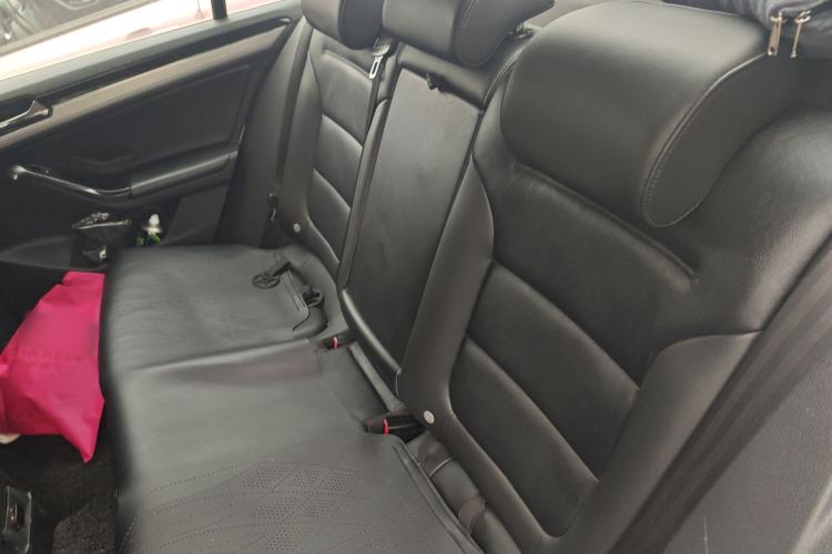 Used Volkswagen Sagitar 2018 1.6L Manual Comfort Model Left Rear Seat