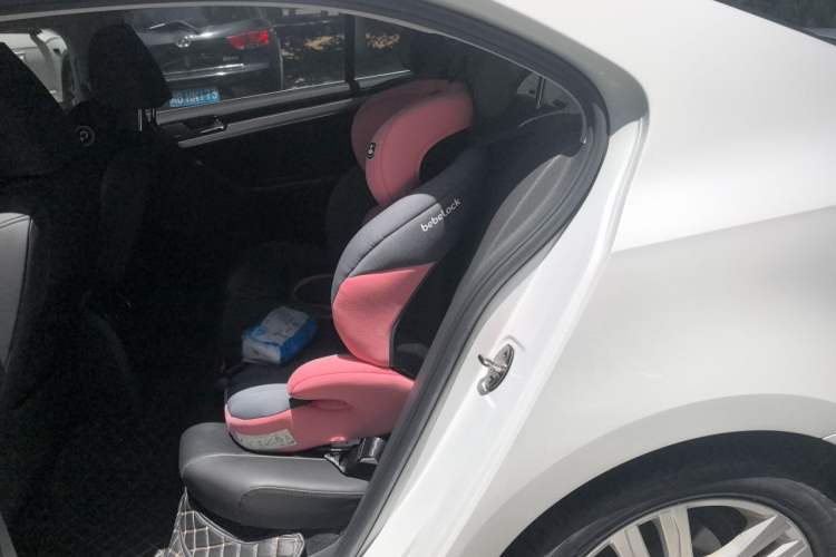 Used Volkswagen Sagitar 2018 280TSI DSG Ignite Edition Left Rear Seat