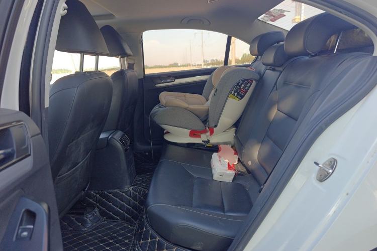 Used Volkswagen Sagitar 2018 1.6L Automatic Comfort Model Left Rear Seat